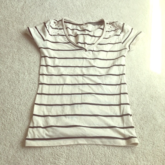Shirt - Picture 1 of 1